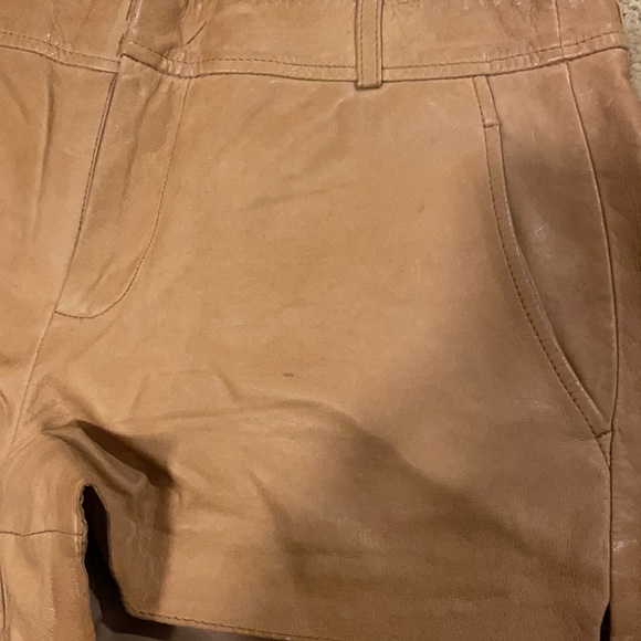 Neutral leather shorts by Vince - Picture 2 of 4